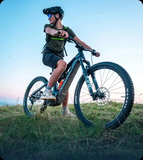 E-Bike Front — location Skialo